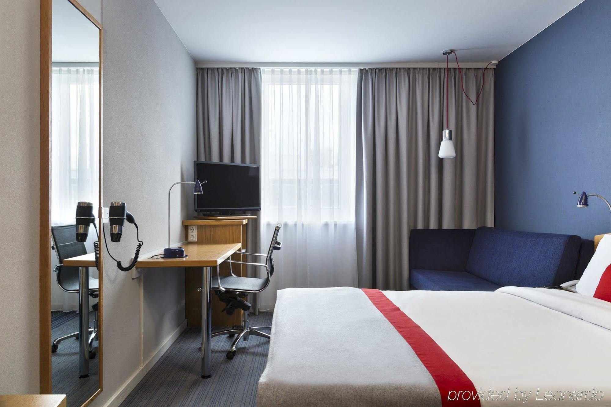 Express Mülheim, An Ihg